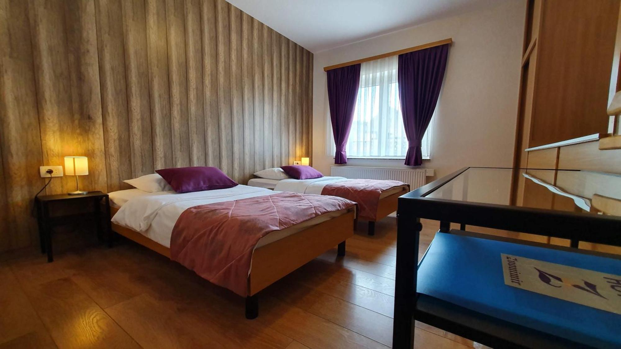 Hotel Zvonimir Otočac Eksteriør billede